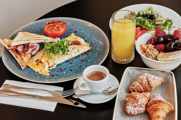 Breakfast meal