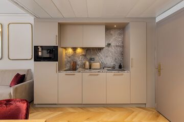 Private kitchenette