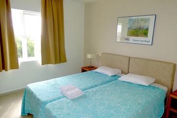 guest_rooms