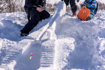 Snow and ski sports