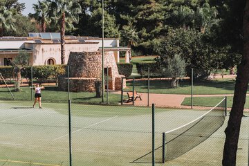 Tennis court