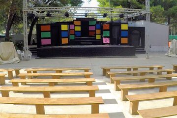 Theater show