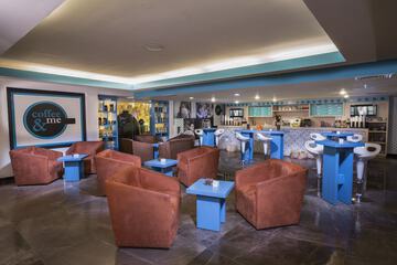 Coffee shop