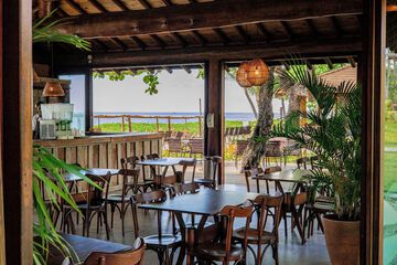 Beach bar