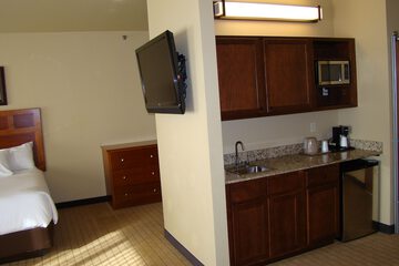 Private kitchenette
