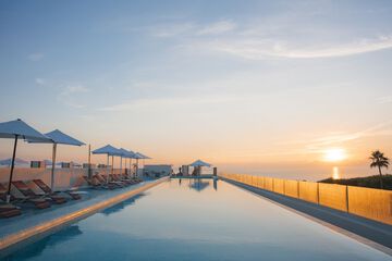 Rooftop pool