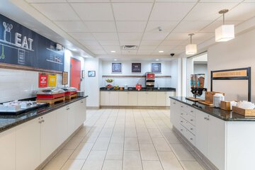 Breakfast/Coffee Service 38 of 46