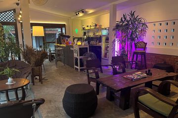 Cafe