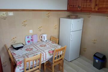 Photo 50