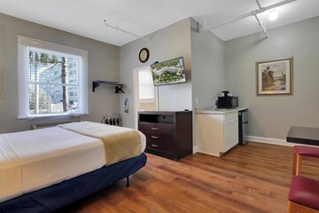 Room 56 of 149
