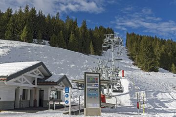 Ski hill