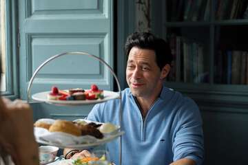 Couples dining