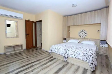 guest_rooms