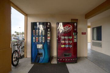 Vending machine