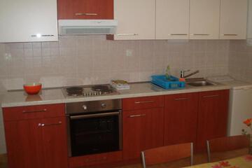 Photo 52