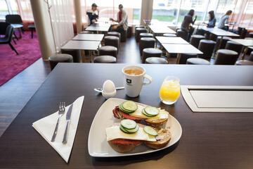 Breakfast area