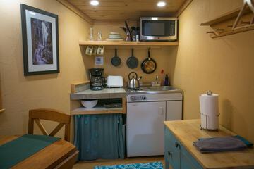 Private kitchenette