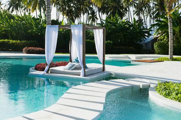 Rooftop pool