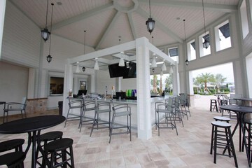 Sports bar