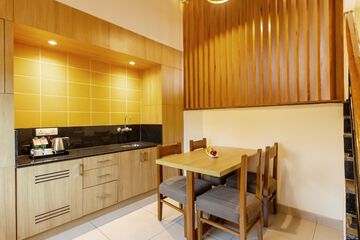 Private kitchenette
