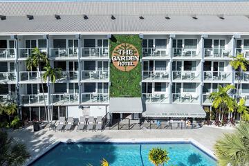 The Garden Hotel & Resort