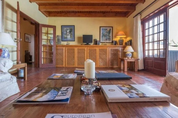 guest_rooms
