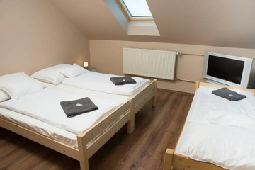 guest_rooms