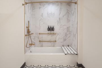 Bathroom shower