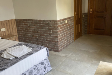 guest_rooms