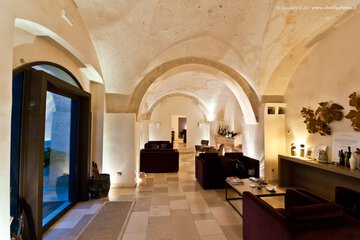 Reception hall