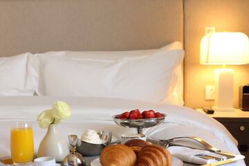 Room service - dining