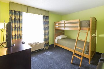 Room 65 of 82