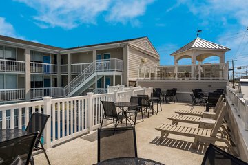 Sundeck