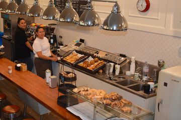 Coffee shop