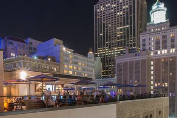 Rooftop pool