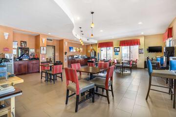 Breakfast/Coffee Service 30 of 34