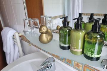 Photo 46