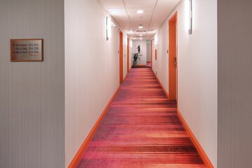 Ballroom/Hall 22 of 22