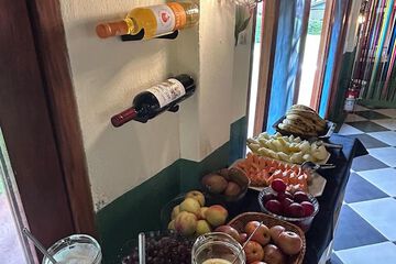 Breakfast buffet