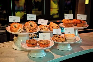 Breakfast/Coffee Service 38 of 46