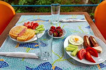 Breakfast meal