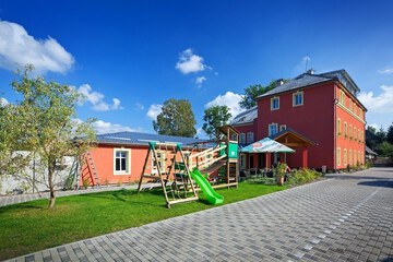Children's play area - outdoor