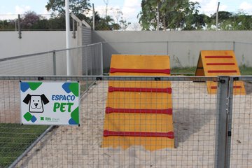 Pet-friendly amenities