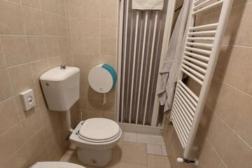 Photo 35