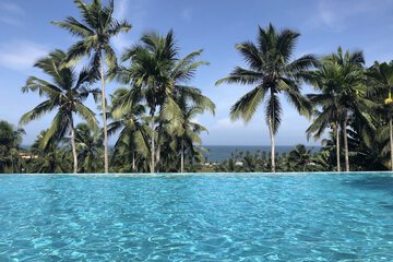 Infinity pool