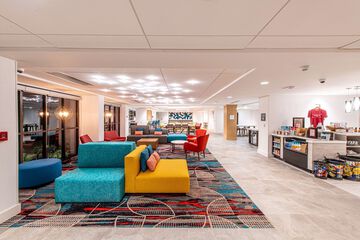 Hotel Interior 8 of 60