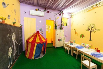 Children's play area - indoor
