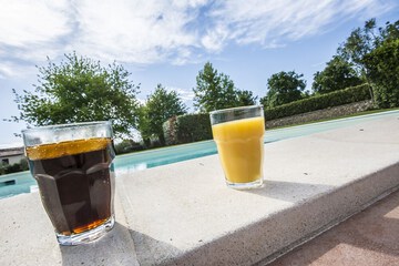 Poolside bar