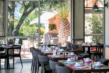 Breakfast area