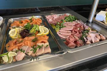Breakfast buffet